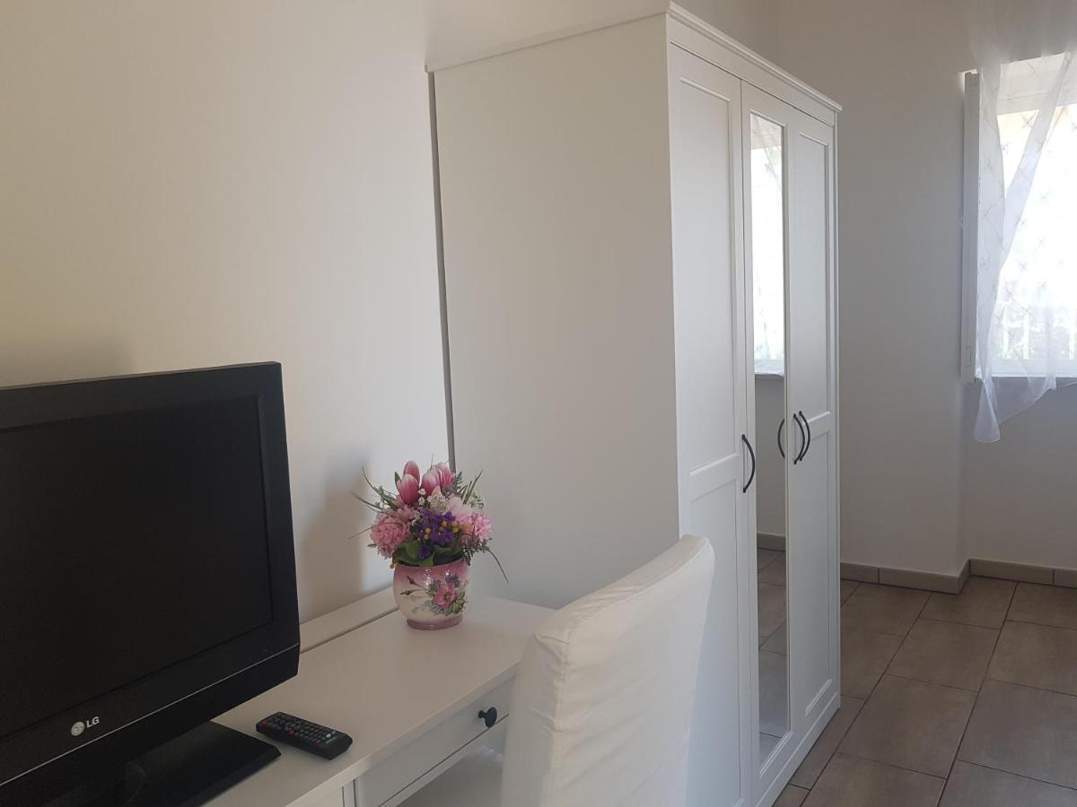 B&B La Pineta Quasani Экстерьер фото
